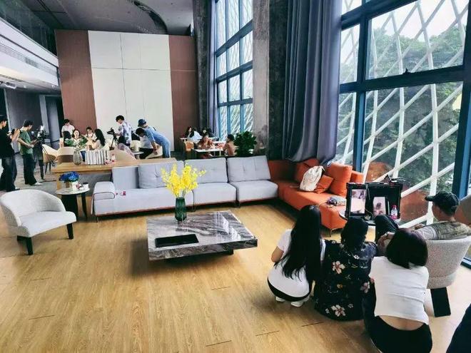 款剧！东莞探路竖店模式新葡京3天拍完一部爆(图4)