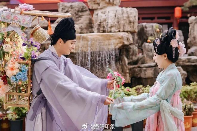 年的“全城剧本杀”如何重塑城市气质新葡京从应天门到路边摊一场穿越千(图2)